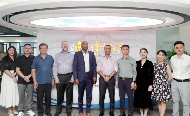 积极推进国际化战略，期待与更多国际伙伴携手合作！