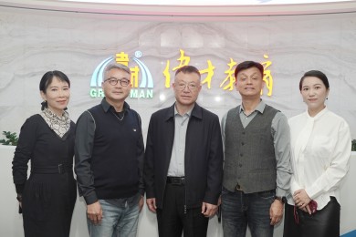 民盟中央原秘书长高拴平一行莅临伟才教育，共商教育强基项目合作新路径