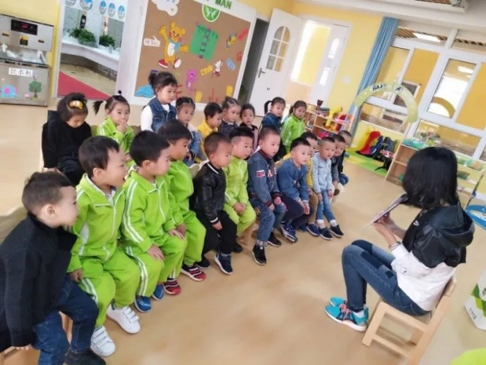 美丽温柔的家长助教，生动有趣的绘本故事，让宝贝爱上阅读